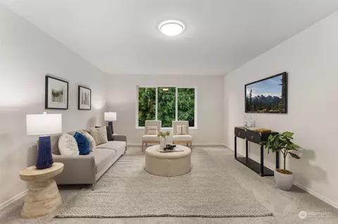 Living - 15924 35th Dr SE, Bothell, WA 98012 photo 6 of 6