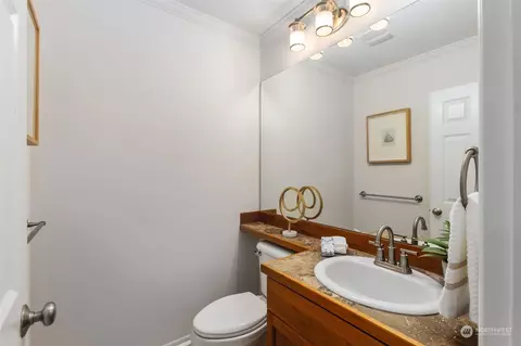 Bath - 15924 35th Dr SE, Bothell, WA 98012 photo 1 of 5