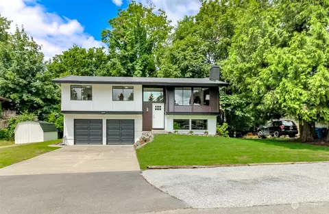 13702 SE 141st St, Renton, WA 98059