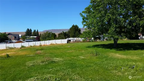 0 Nna 2nd St SE, East Wenatchee, WA 98802