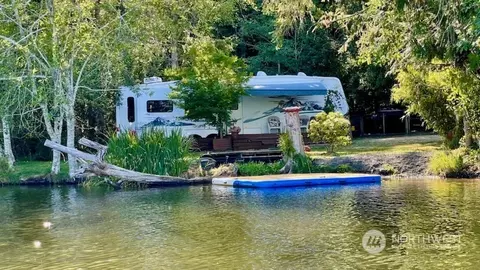 2050 SE Crescent Dr, Shelton, WA 98584