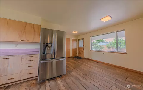 2044 Griffin Ave, Enumclaw, WA 98022 photo 12