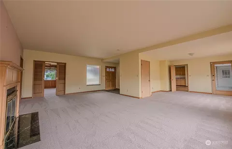 2044 Griffin Ave, Enumclaw, WA 98022 photo 8