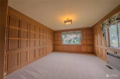 2044 Griffin Ave, Enumclaw, WA 98022 photo 9