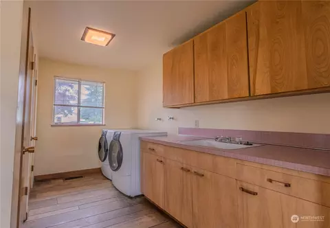 2044 Griffin Ave, Enumclaw, WA 98022 photo 14