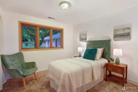 Bedroom - 7209 Juniper Dr, Everett, WA 98203 photo 3 of 3