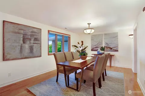 Dining - 7209 Juniper Dr, Everett, WA 98203 photo 1 of 1