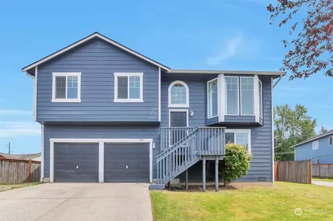 6107 80th Ave NE, Marysville, WA 98270