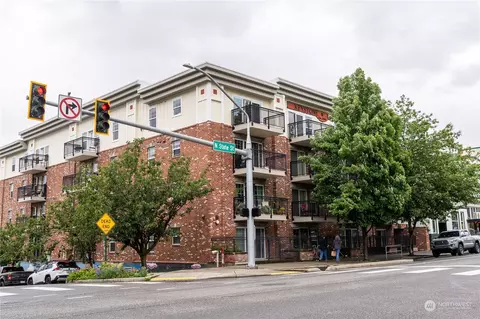 1001 N State St #404, Bellingham, WA 98225