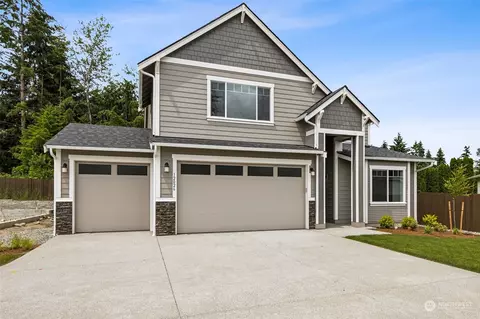 12026 126th Avenue Ct E #15, Puyallup, WA 98374
