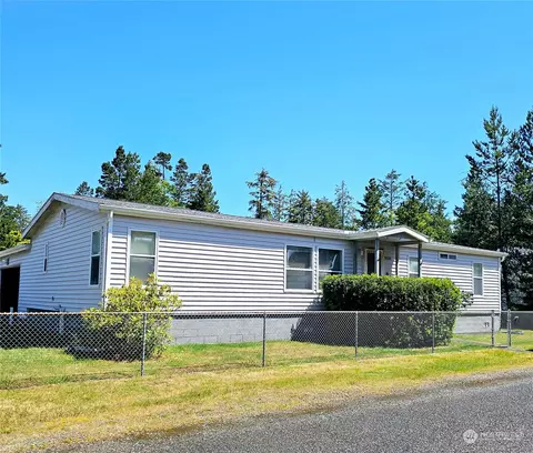 30200 M Pl, Ocean Park, WA 98640