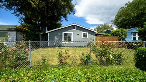 1019 E 56th St, Tacoma, WA 98404