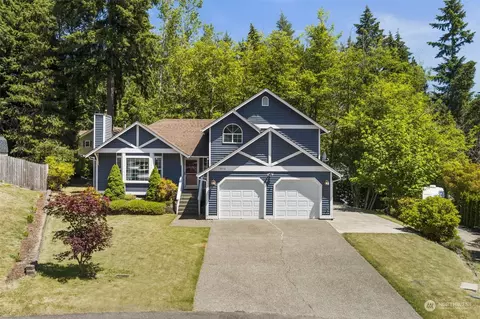 4510 NW Scarlet Ct, Silverdale, WA 98383