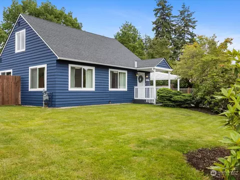 19215 48th Ave W, Lynnwood, WA 98036