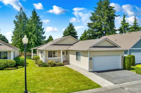 1207 Fidalgo Dr #90, Burlington, WA 98233