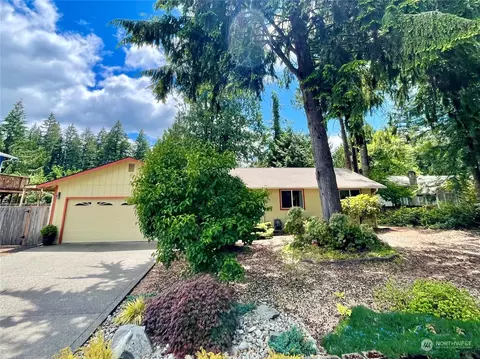 4105 60th Ave SW, Olympia, WA 98512