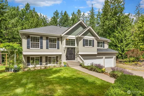 5335 SE Pine Lake Blvd, Olalla, WA 98359