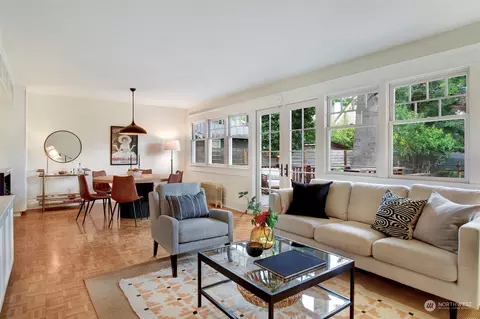 2007 E Lynn St, Seattle, WA 98112 photo 18