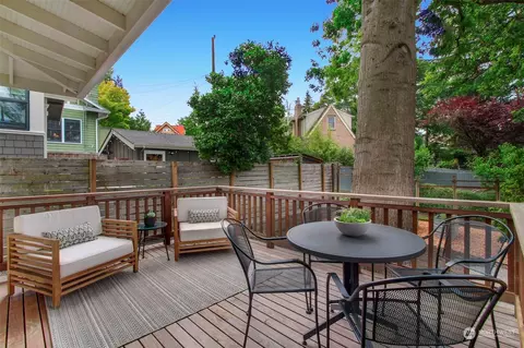 2007 E Lynn St, Seattle, WA 98112 photo 21