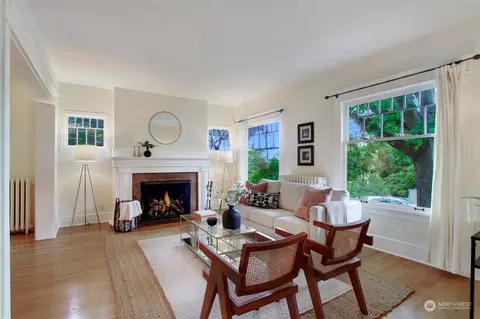 2007 E Lynn St, Seattle, WA 98112 photo 5
