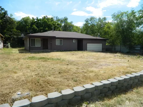 6 C Mill Dr, Tonasket, WA 98855