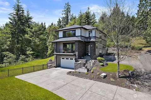 4713 NW Blackhawk Ct, Bremerton, WA 98312
