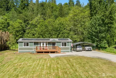27701 Lower Burnett Rd E, Buckley, WA 98321