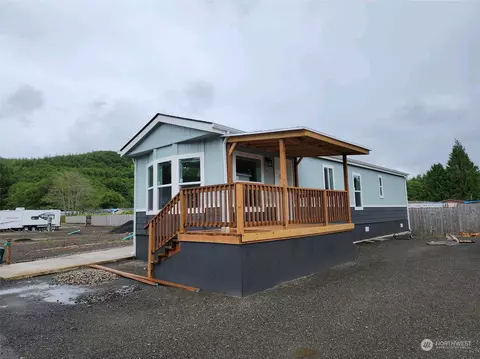 2010 Broadway Ave #37, Hoquiam, WA 98550