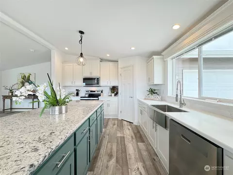 968 N Violet Ave, Sequim, WA 98382 photo 8