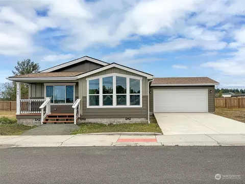 968 N Violet Ave, Sequim, WA 98382 photo 2
