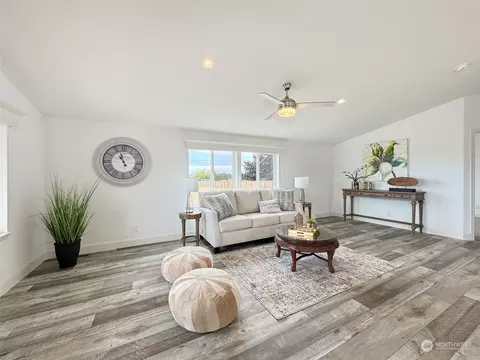 968 N Violet Ave, Sequim, WA 98382 photo 14