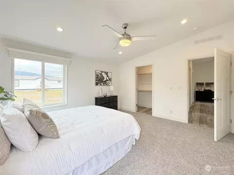 968 N Violet Ave, Sequim, WA 98382 photo 24