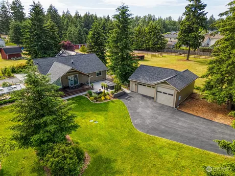 22118 66th Ave E, Spanaway, WA 98387