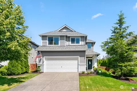 27579 214th Ave SE, Maple Valley, WA 98038