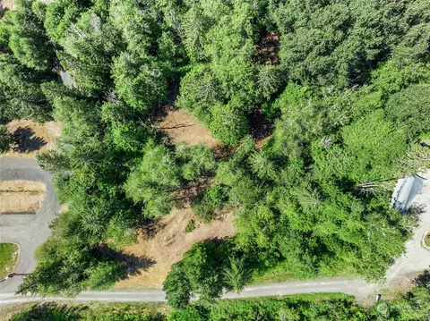 231 Oxbow Lake Ln, Toledo, WA 98591