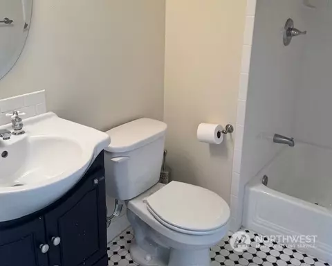 2112 Rucker Ave #5, Everett, WA 98201 photo 33