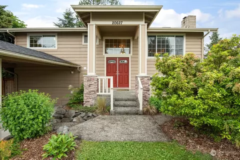 20627 S Danvers Rd, Lynnwood, WA 98036