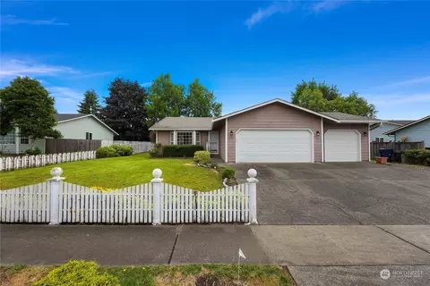 4129 122nd St NE, Marysville, WA 98271