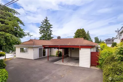 11923 28th Ave SW, Burien, WA 98146