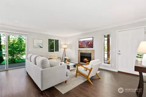 10829 NE 148th Ln #F3, Bothell, WA 98011