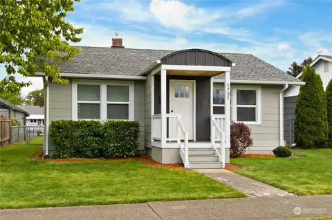 1731 Wilson Ave, Enumclaw, WA 98022 photo 2