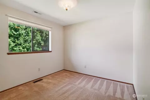 Bedroom - 13603 26th Ave SE, Mill Creek, WA 98012 photo 4 of 4