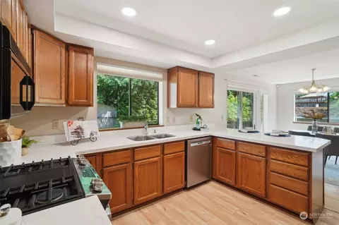 Kitchen - 13603 26th Ave SE, Mill Creek, WA 98012 photo 1 of 3