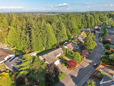View/Area - 13603 26th Ave SE, Mill Creek, WA 98012 photo 4 of 5