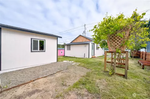 310 Sid Snyder Dr E, Long Beach, WA 98631 photo 23