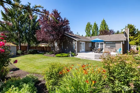 4821 192nd St SW, Lynnwood, WA 98036