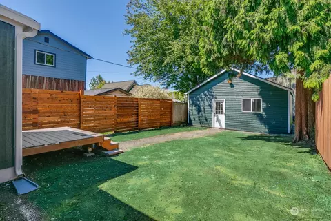 2426 Harrison Ave, Everett, WA 98201 photo 3
