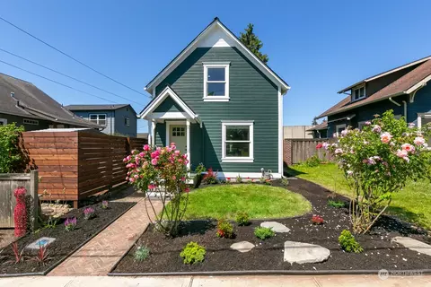 2426 Harrison Ave, Everett, WA 98201