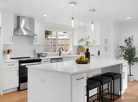 Kitchen - 311 217th Pl SW, Bothell, WA 98021 photo 1 of 4