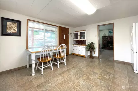 1016 C St, Vader, WA 98593 photo 6